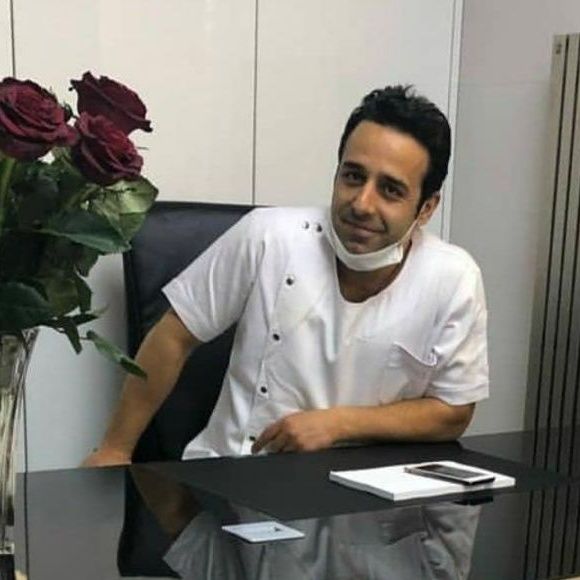 دکتر محمد نصر - دندانپزشک نجف آباد