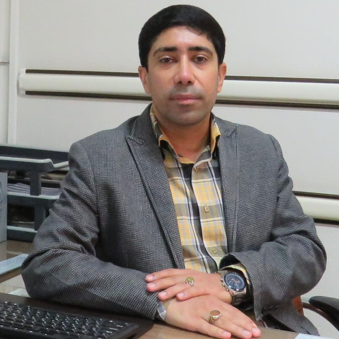 دکتر ناصر مقربیان - اورولوژی شاهرود