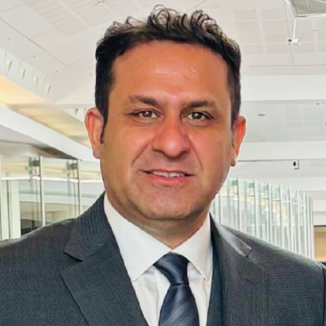 دکتر حمید زاده باقری - دندانپزشک یاسوج