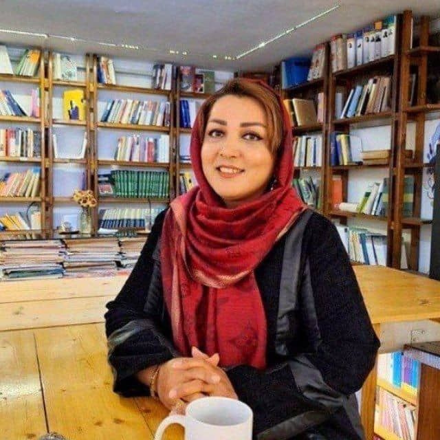 سیده مریم محمدی تاکامی - روانشناسی ساری