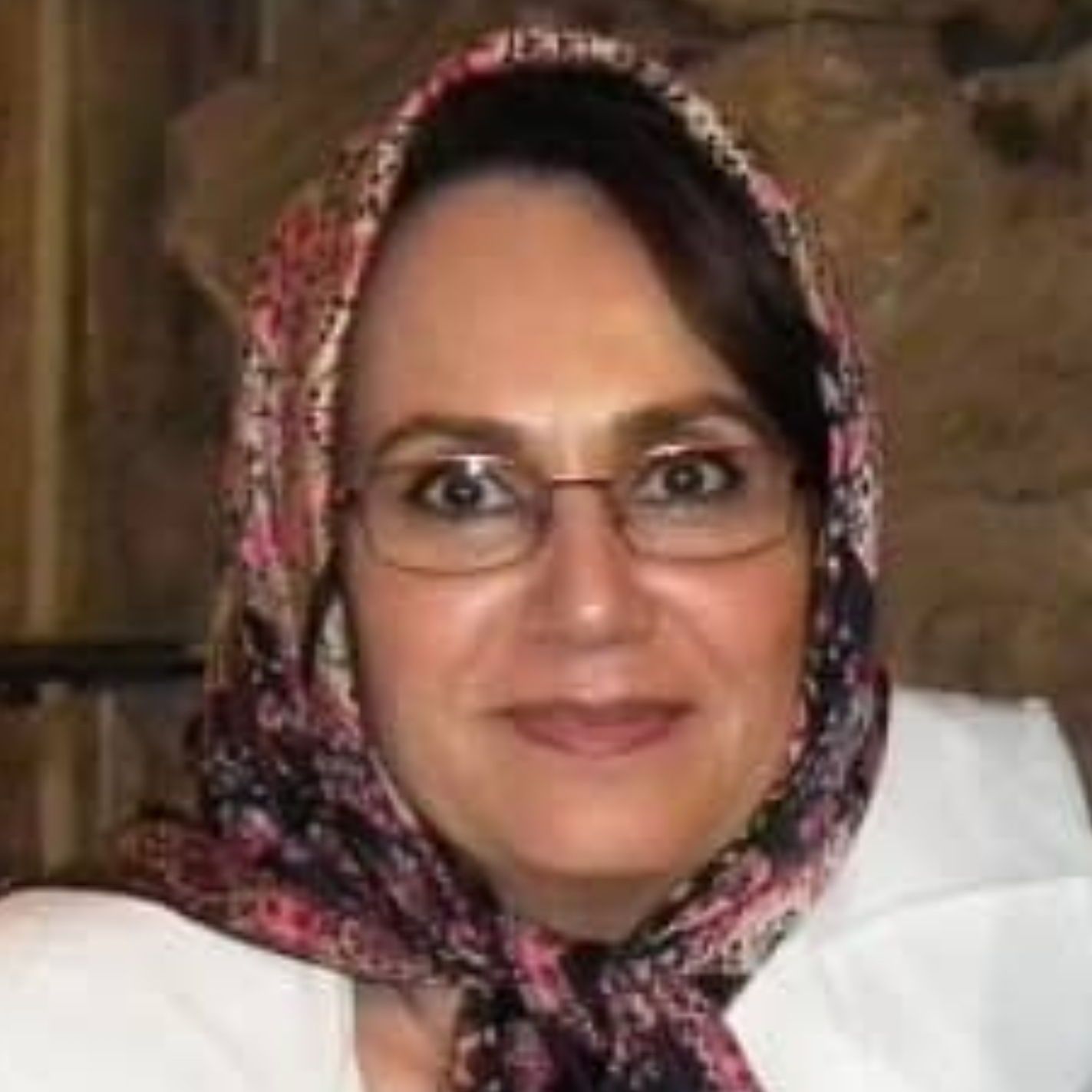 دکتر مهین ادهمی مقدم - زنان و زایمان مشهد