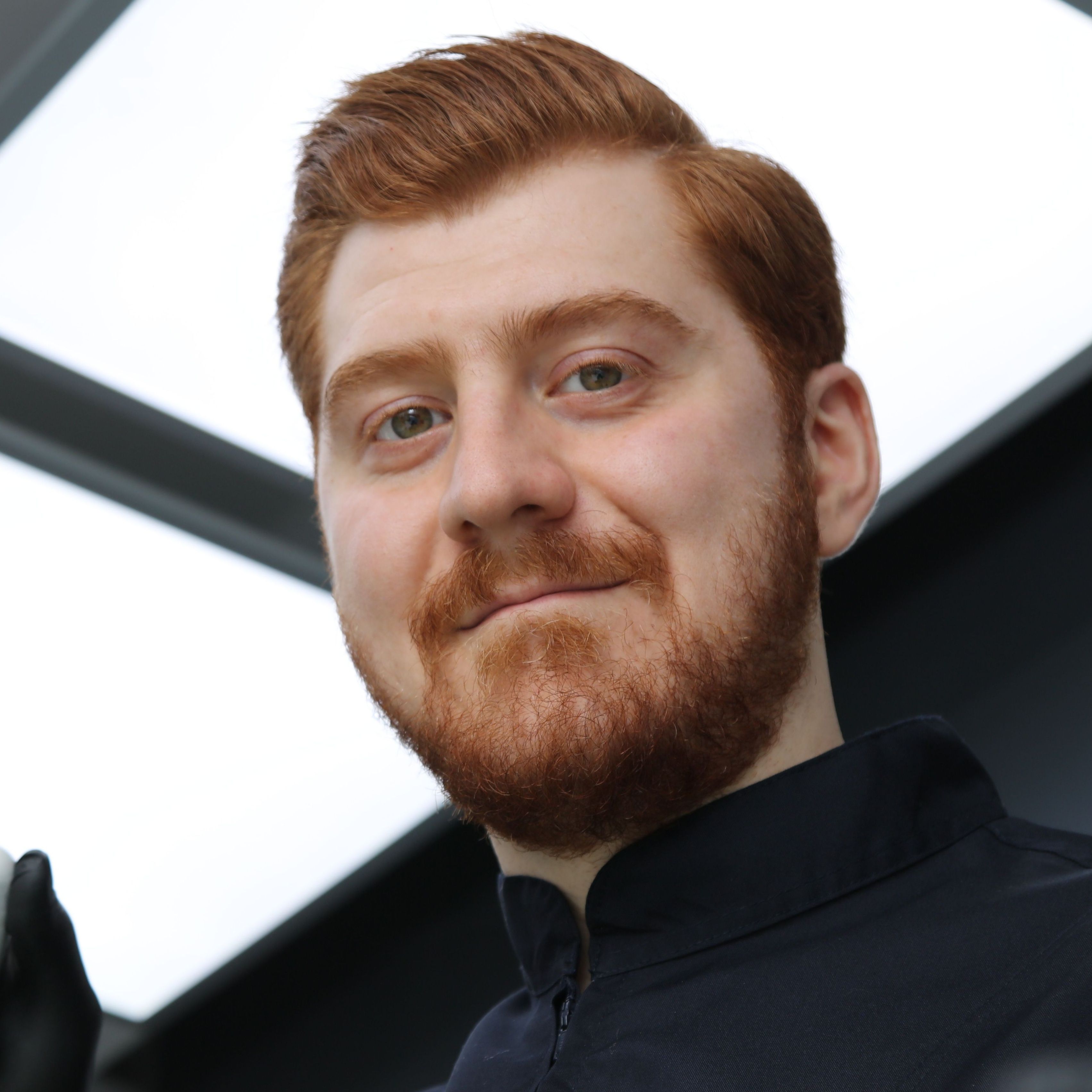 دکتر فرهاد فارسی نیا - دندانپزشک گرگان