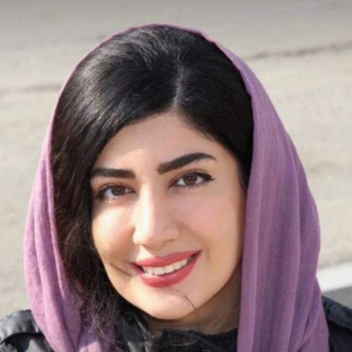 دکتر مریم زنگنه - عمومی فردیس