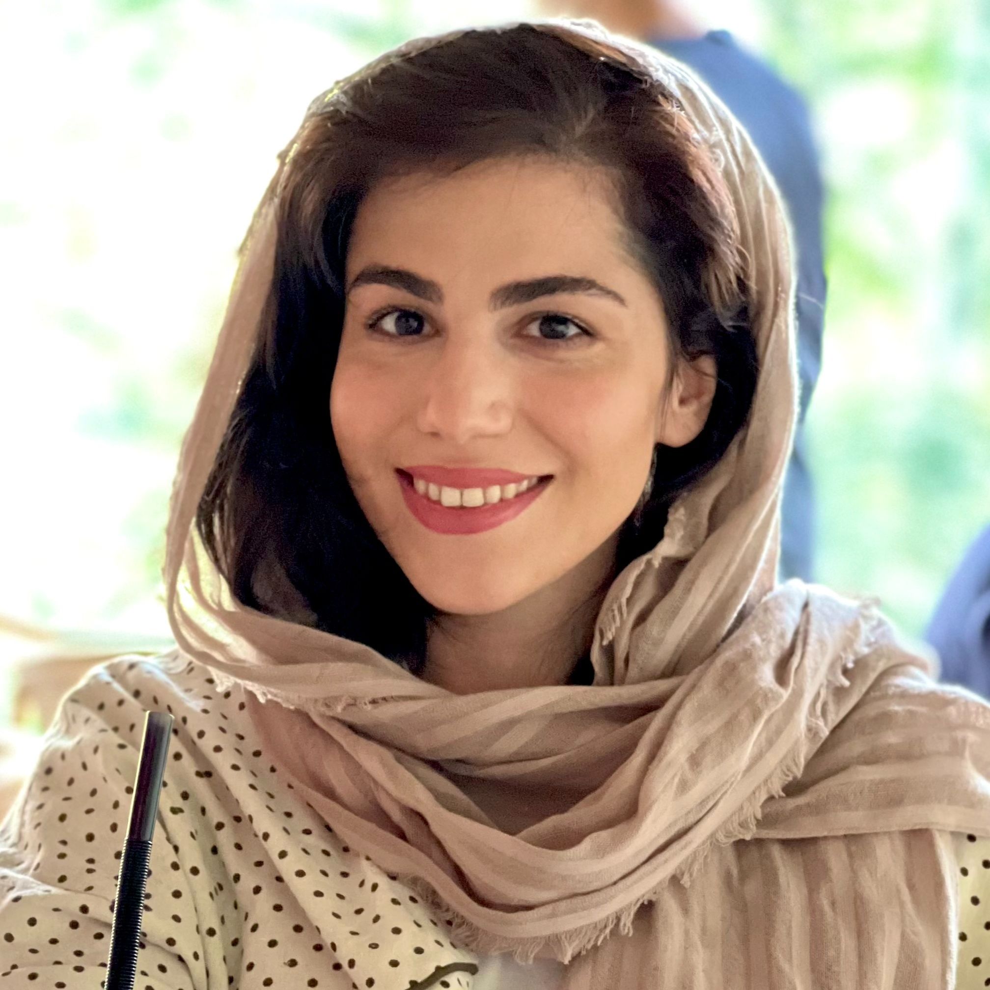 نسیم کیانی - تغذیه تهران