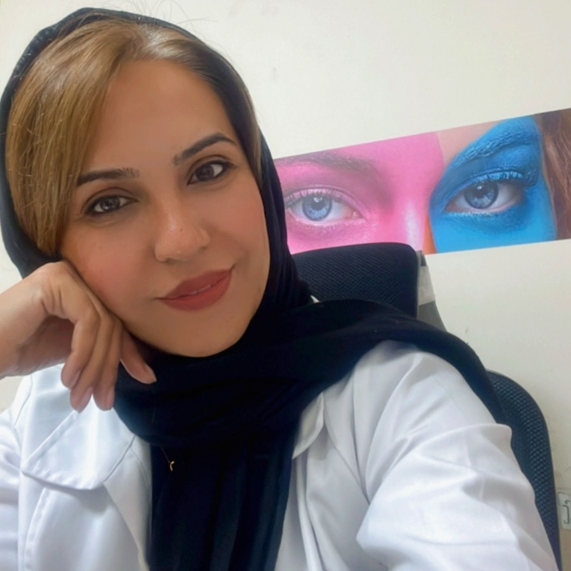 دکتر حکیمه گنجی اناری - زنان و زایمان تهران