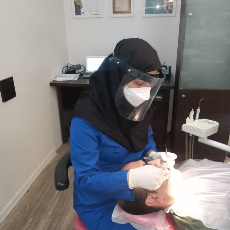 دکتر طاهره فتاح - دندانپزشک تهران