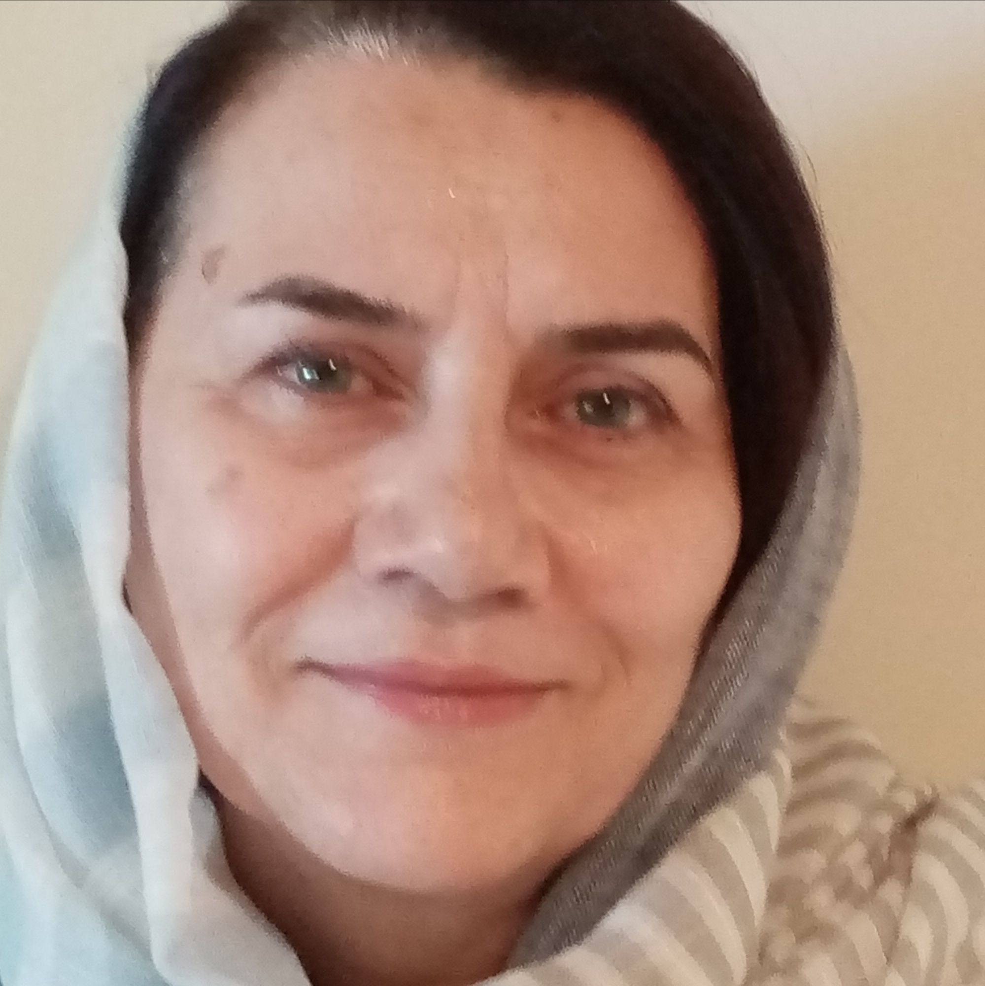 آزیتا افشار نادری - روانشناسی 