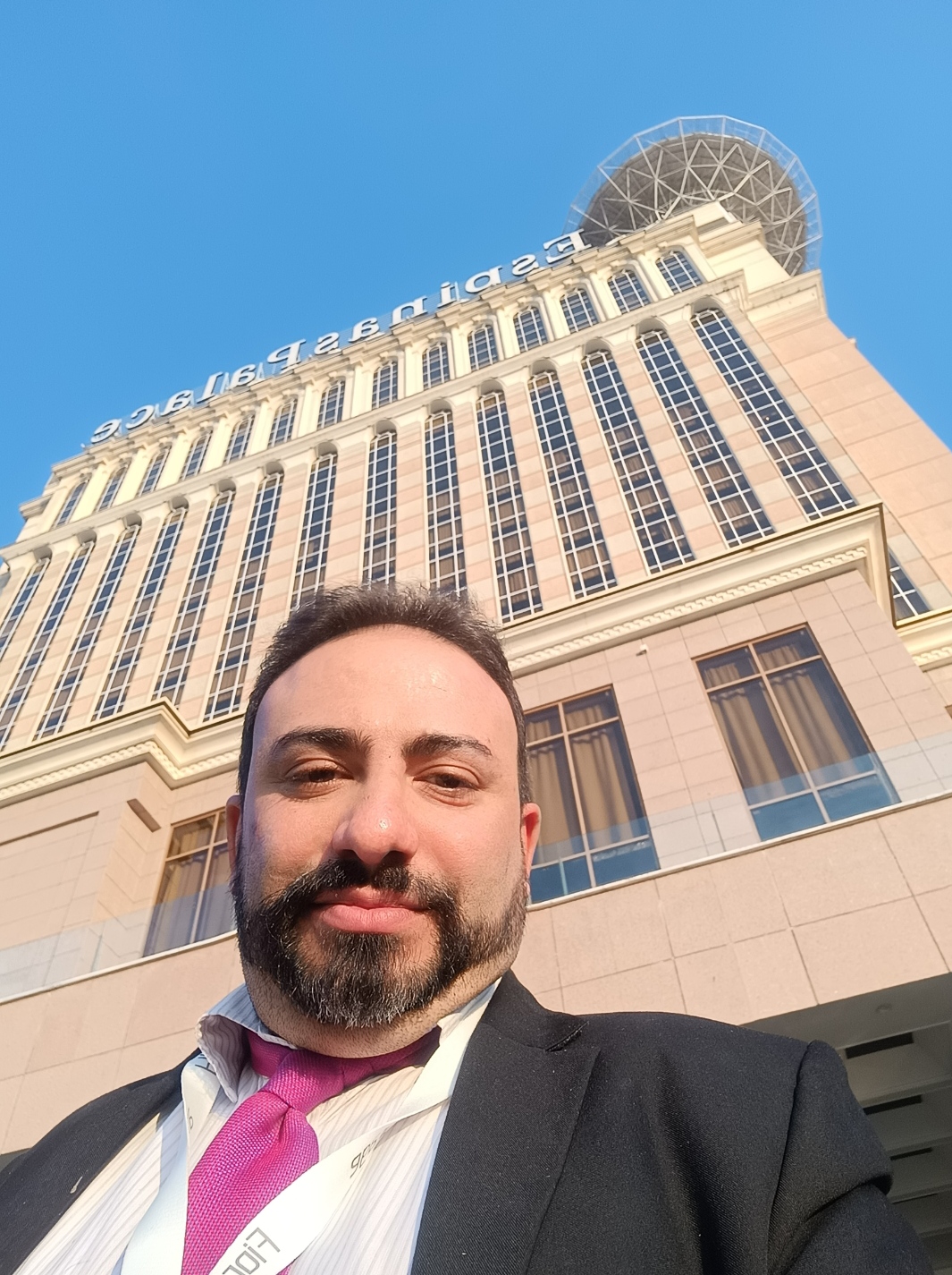 دکتر سیدحسین وکیلی - پوست و مو بیرجند