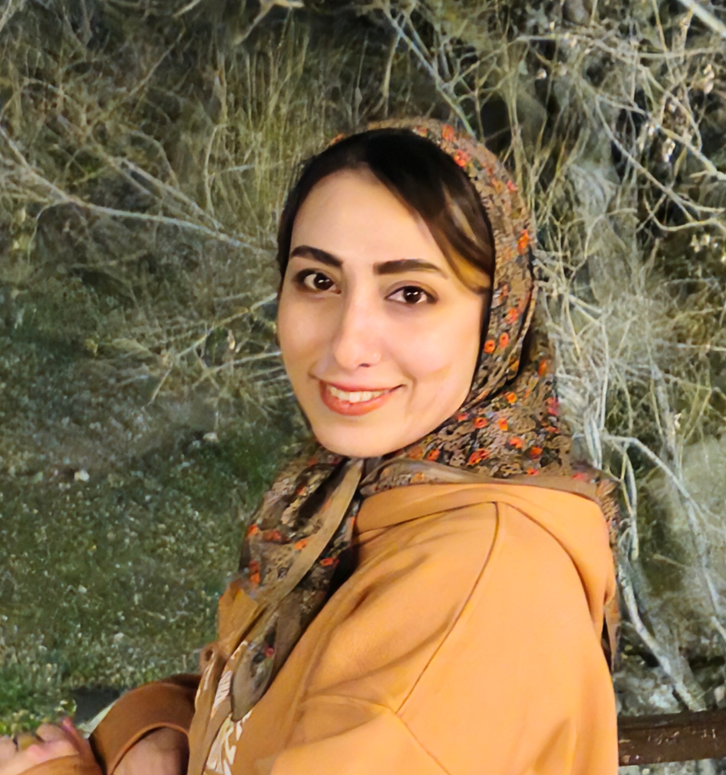 راضیه قاسمی