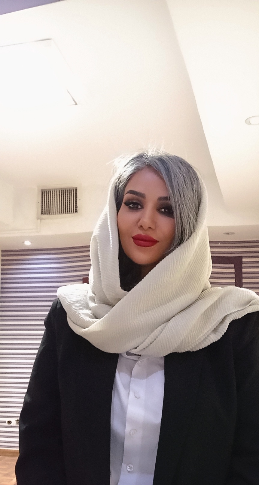 ندا نصیری روانشناس - دکتر من