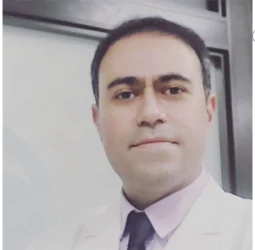 دکتر علی اصغر نادری متخصص دهان فک و صورت در مهرشهر کرج