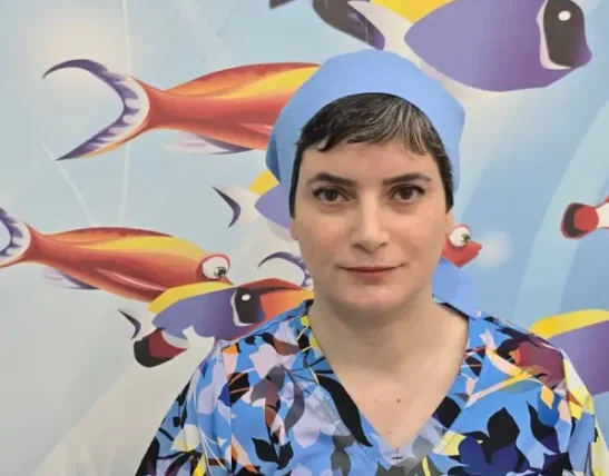 دکتر منصوره یاری دندانپزشک در کرج چهارراه طالقانی